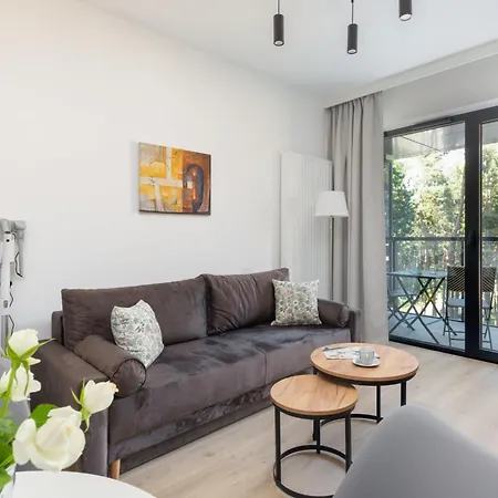 Shellter Flora By Renters Prestige * 洛格沃