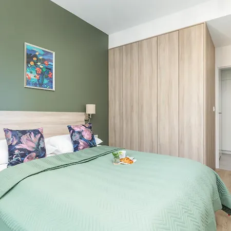 Shellter Flora By Renters Prestige Apartamento