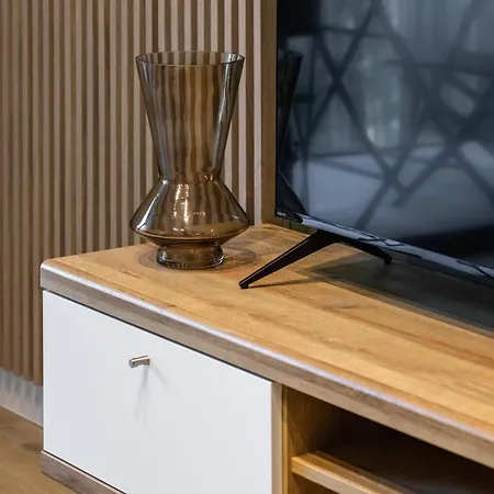 Shellter Flora By Renters Prestige 公寓 洛格沃