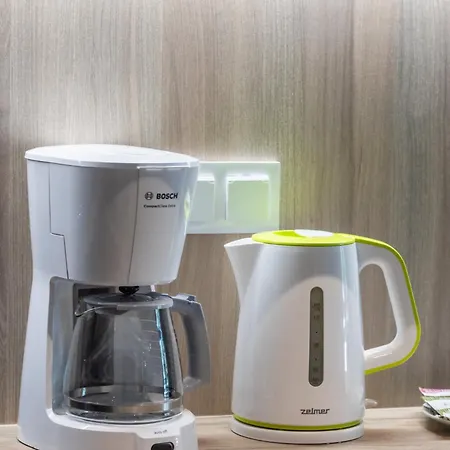 公寓 Shellter Flora By Renters Prestige