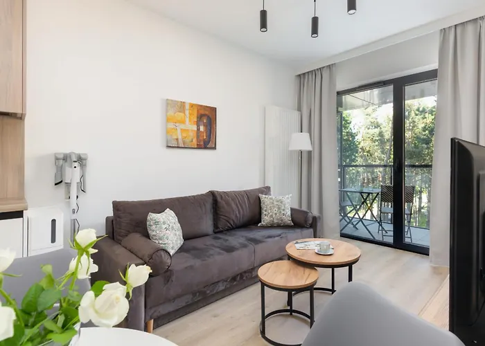 Shellter Flora By Renters Prestige * ロゴボ