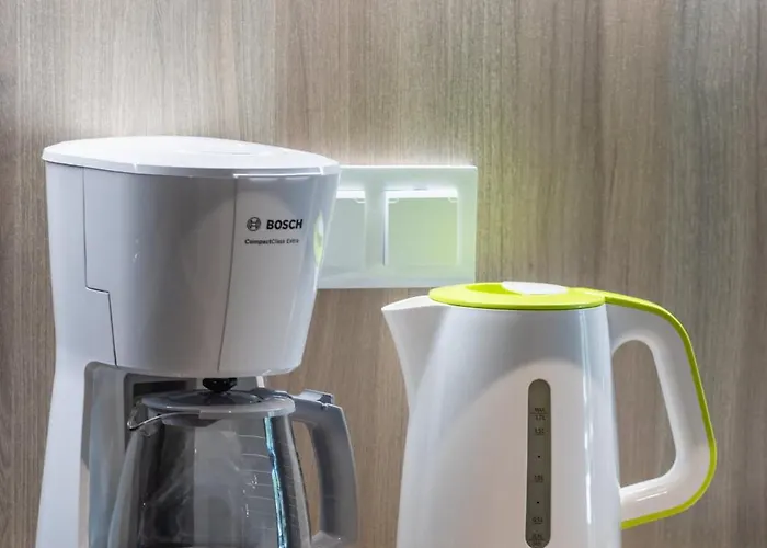 アパート Shellter Flora By Renters Prestige