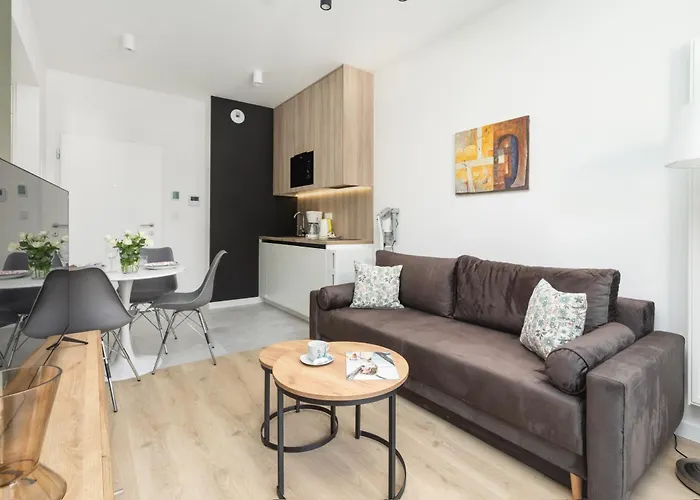 Shellter Flora By Renters Prestige アパート *