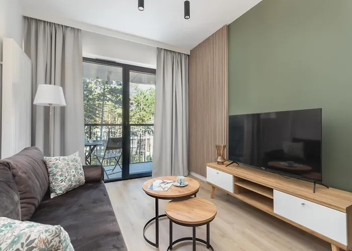 Shellter Flora By Renters Prestige * ロゴボ